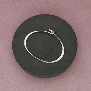 james avery sterling silver hammered hook-on bracelet size 6in